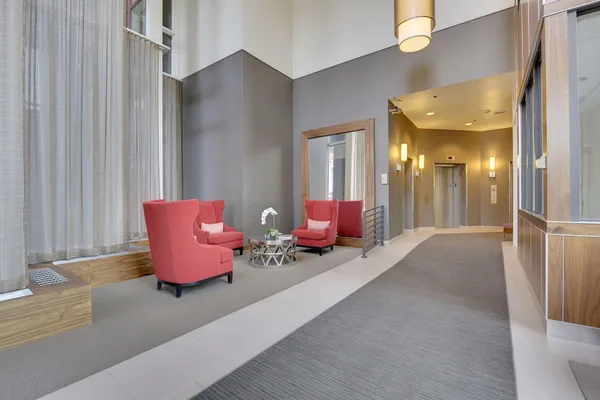 $335,000 | 168 6th Street East, Unit 2702, St. Paul, MN 55101