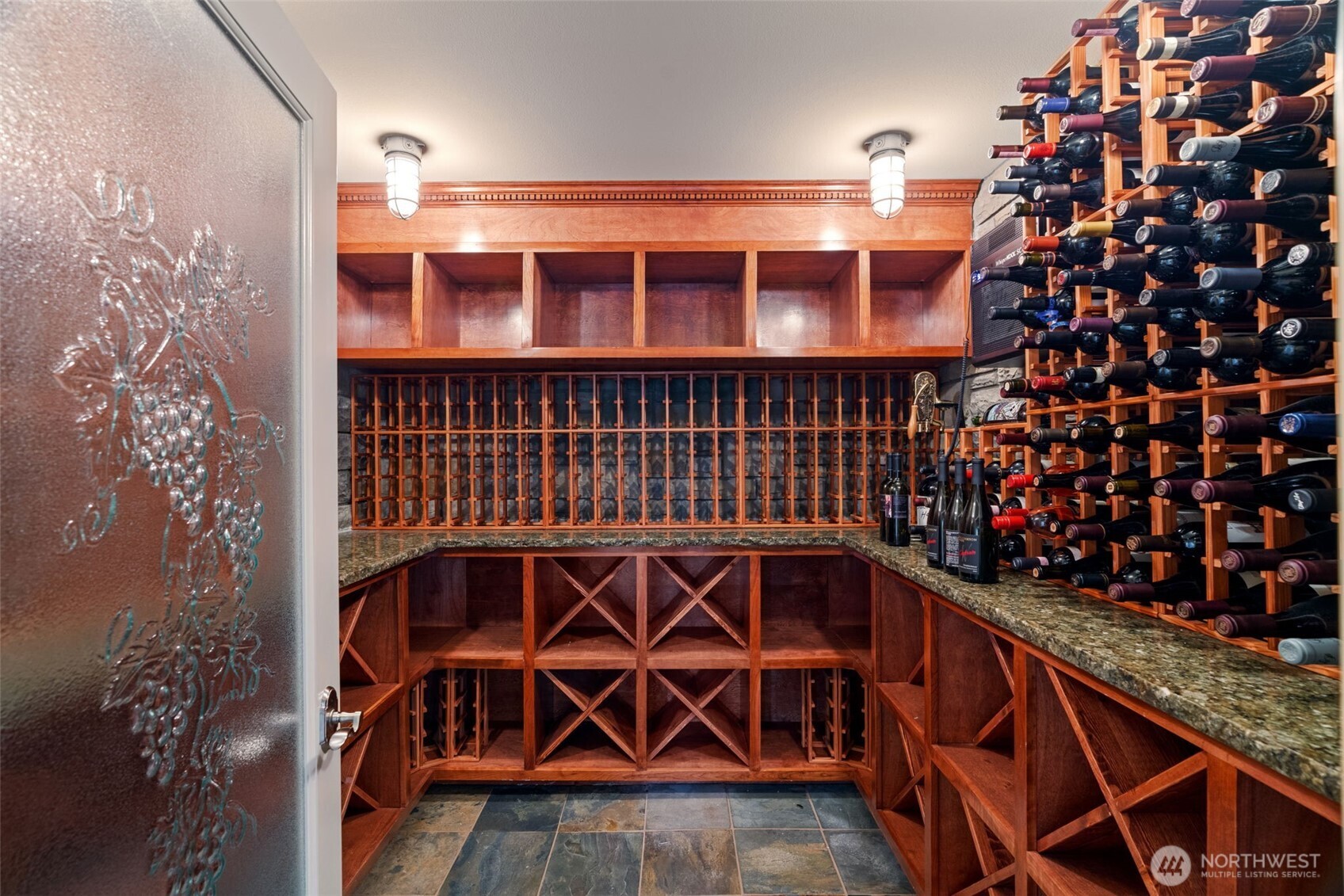 8723 Talbot Road Edmonds, WA 98026 - Photo 36 of 40