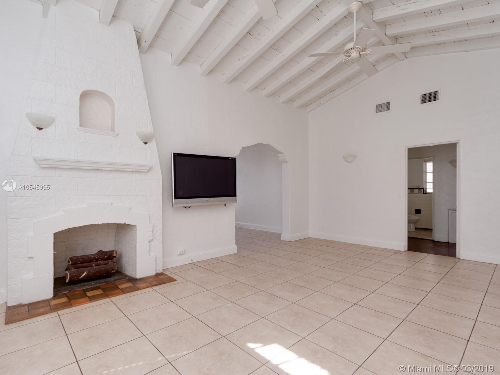 8838 Harding Avenue Surfside, FL 33154 - Photo 18 of 51 Gallery Image 18