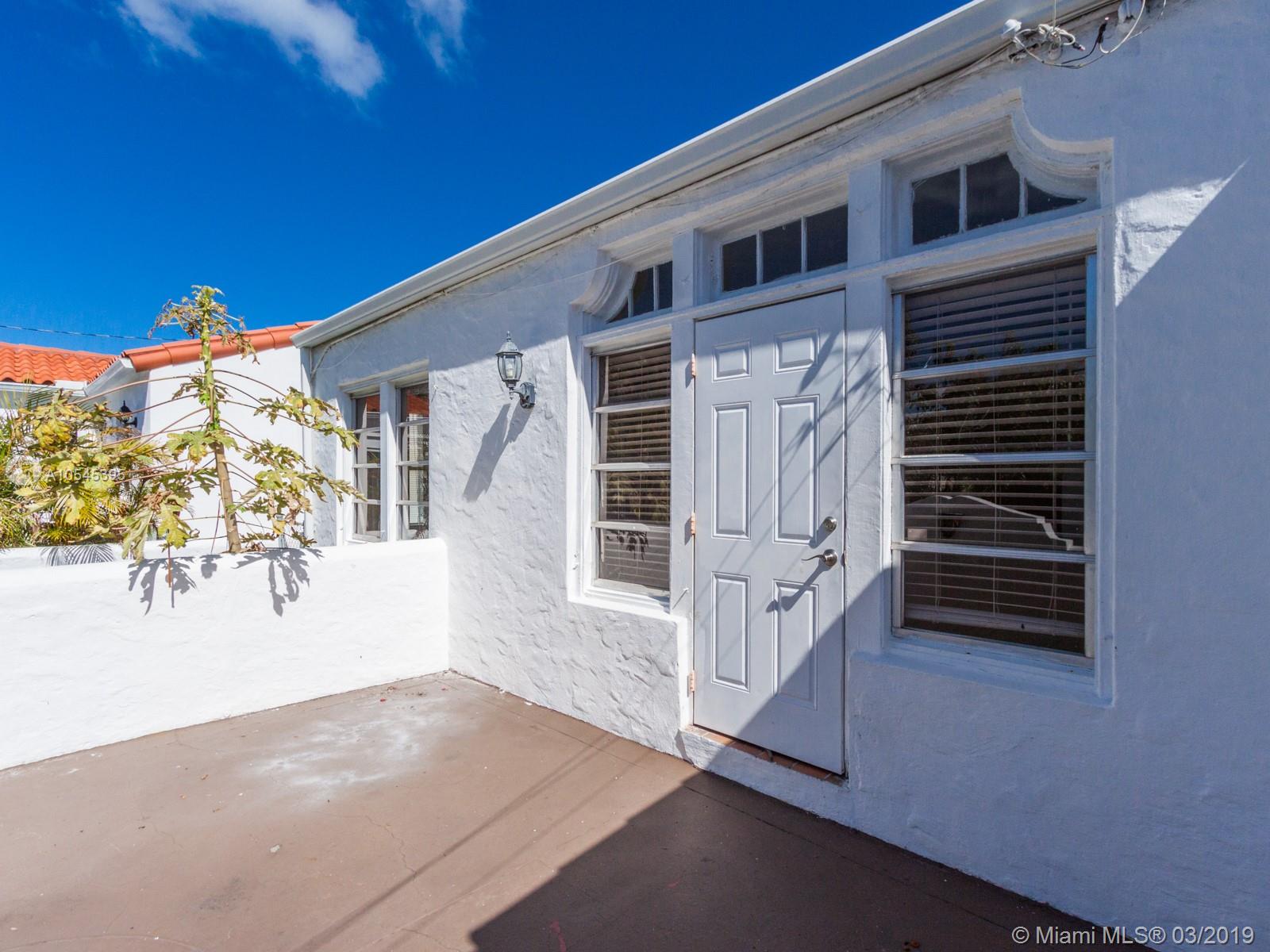 8838 Harding Avenue Surfside, FL 33154 - Photo 10 of 51 Gallery Image 10