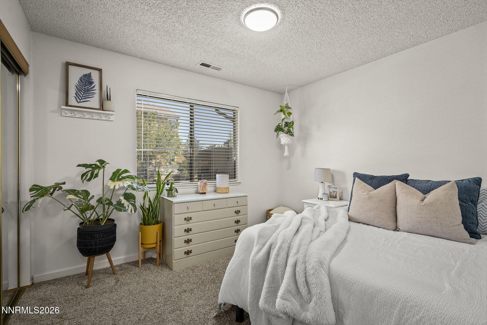 1466 Selmi Drive Reno, NV 89512 - Photo 13 of 21 13-web-or-mls-_DSC6675