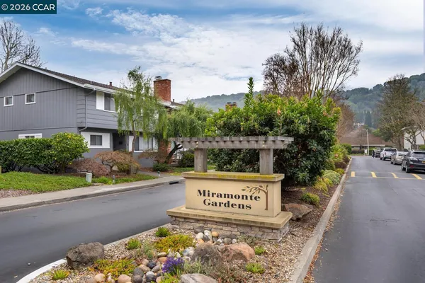 $979,000 | 183 Miramonte Drive, Moraga, CA 94556