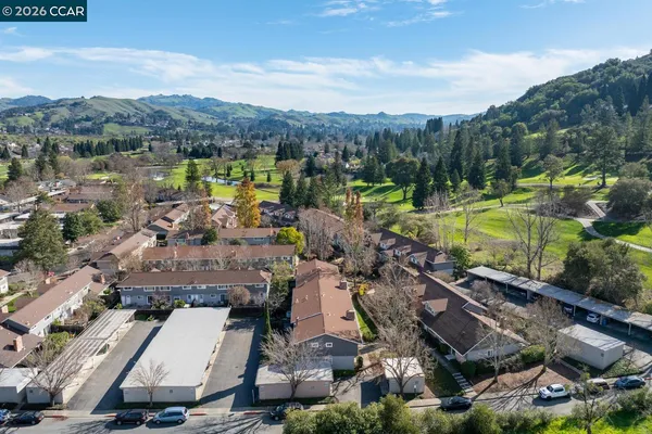 $979,000 | 183 Miramonte Drive, Moraga, CA 94556