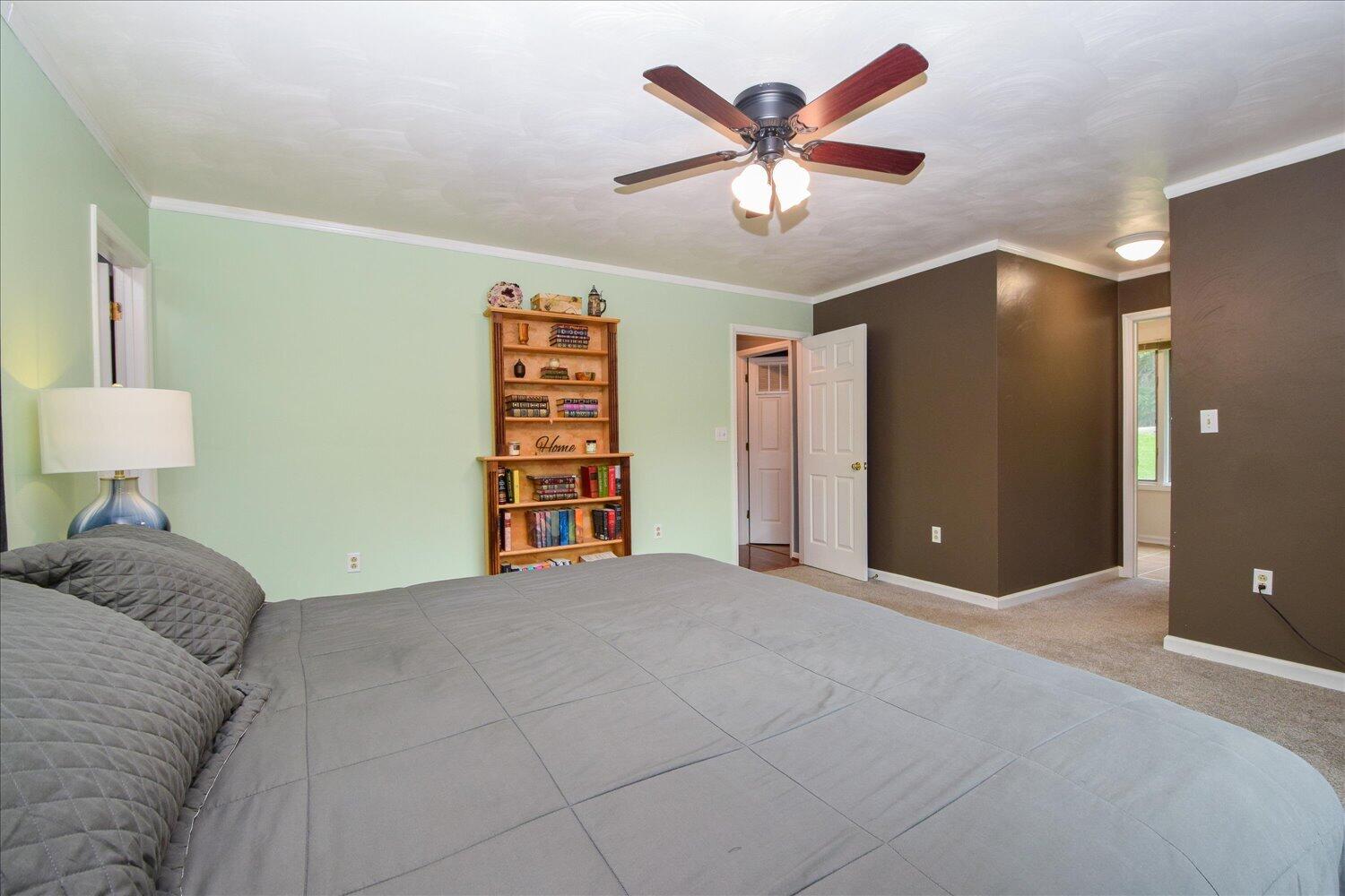 5315 Merriman Road Roanoke, VA 24018 - Photo 16 of 47 13-5315 Merriman-13