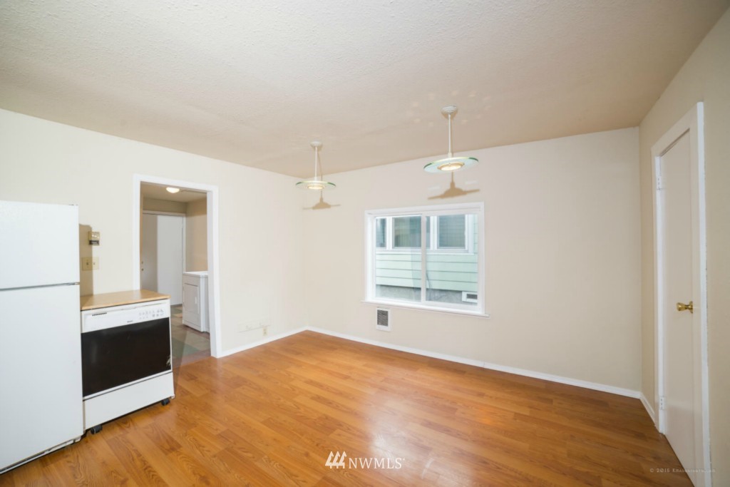 3316 Rucker Avenue Everett, WA 98201 - Photo 5 of 18