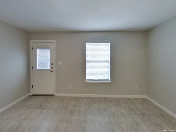 $1,329 | 5746 Butch, San Antonio, TX 78252