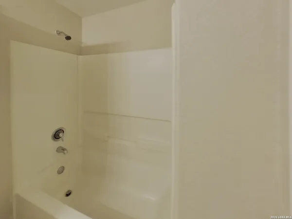 $1,329 | 5746 Butch, San Antonio, TX 78252