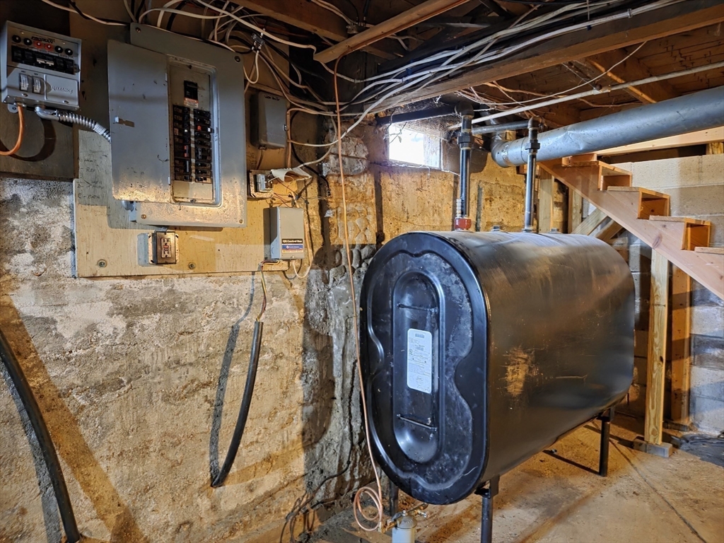 659 Reservoir Road Lunenburg, MA 01462 - Photo 17 of 41 a view of washer and dryer