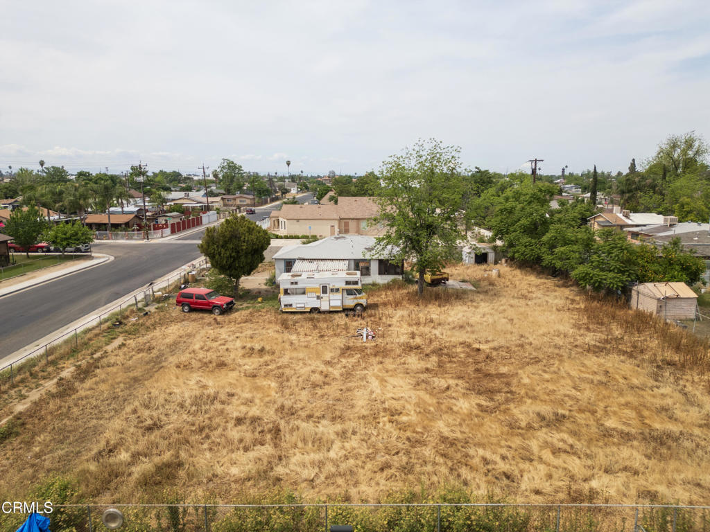 628 East 3rd Street Bakersfield, CA 93307 - Photo 4 of 35 DJI_0925