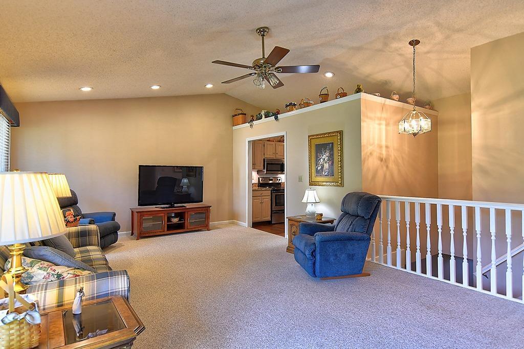 4925 Rosedale Road Middletown, OH 45042 - Photo 5 of 34 Gallery Image 5