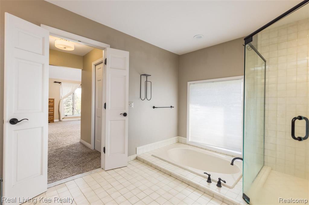 1427 Ridge Court Rochester, MI 48306 - Photo 22 of 50