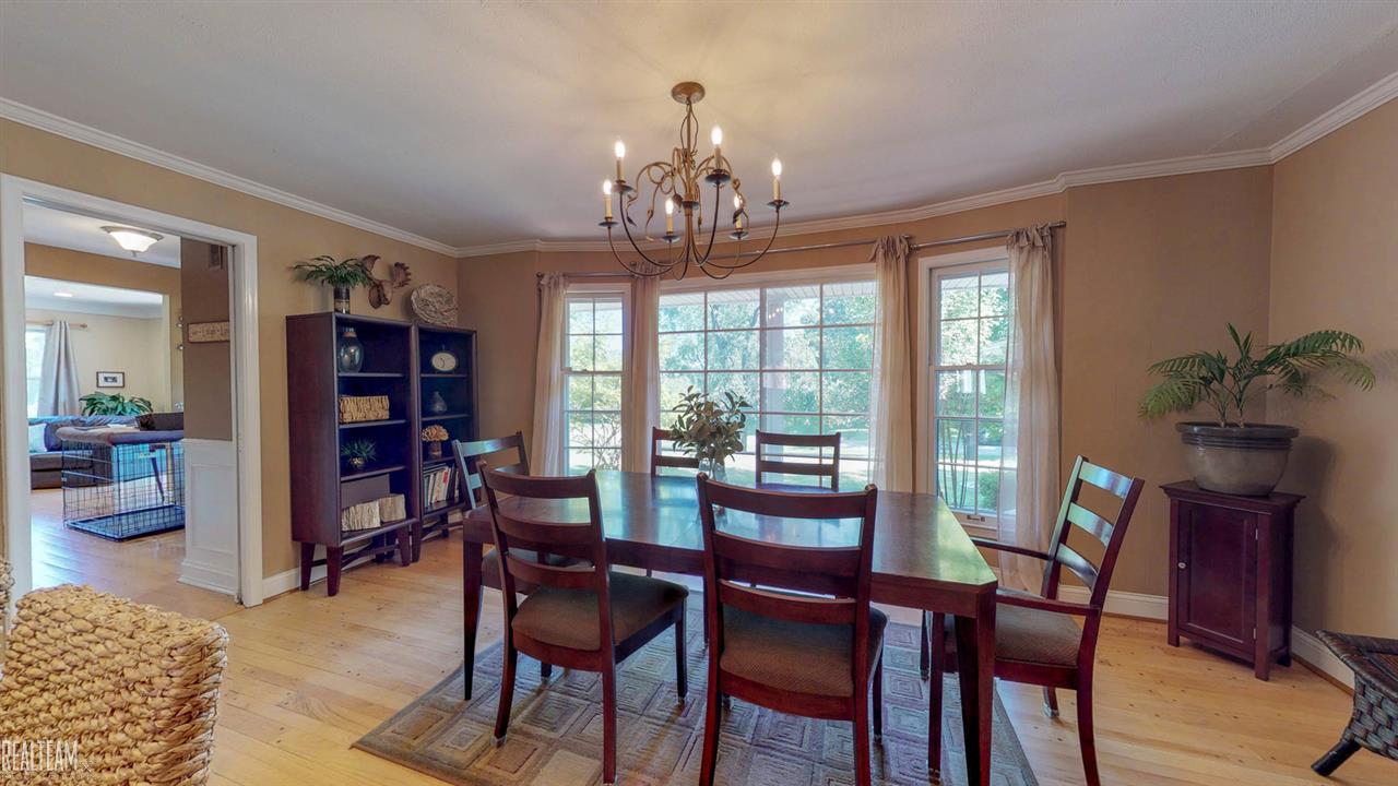 6138 Deguise Court Rochester Hills, MI 48306 - Photo 12 of 35