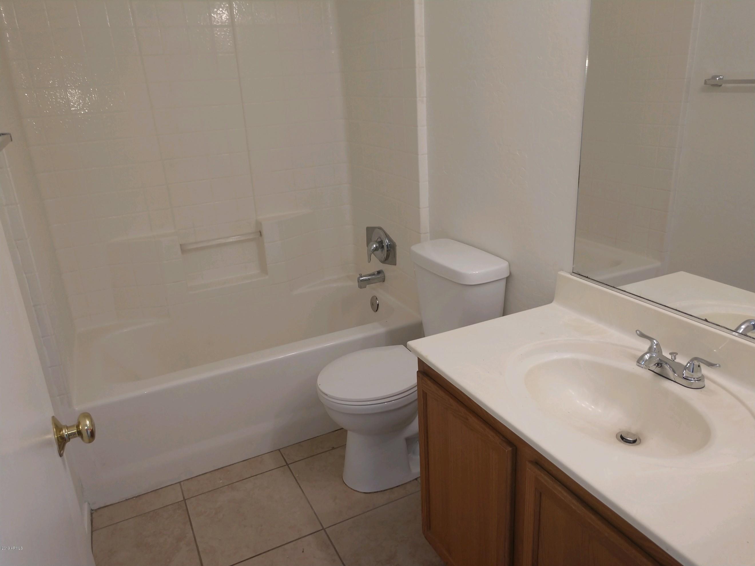 2692 South Yavapai Road, Unit 3 Apache Junction, AZ 85119 - Photo 7 of 7 Bathroom