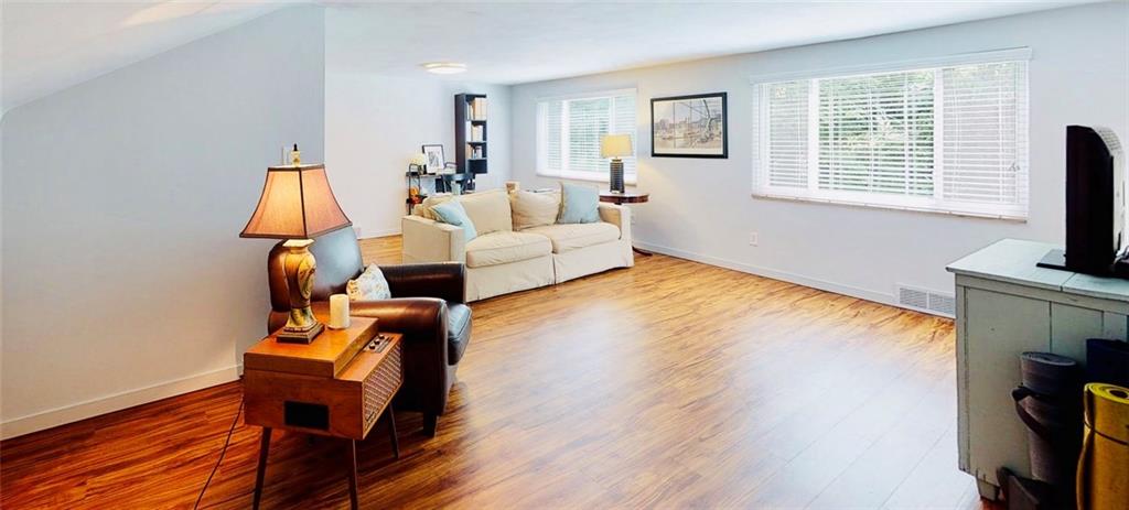 140 Cherry Valley Road Pittsburgh, PA 15221 - Photo 22 of 25 Gallery Image 22