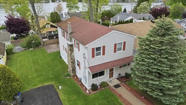 $549,000 | 7 Willow Street, Mount Arlington, NJ 07856