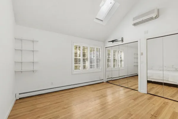 $529,900 | 30 Meadow Lane, Unit 8, Freeport, ME 04032