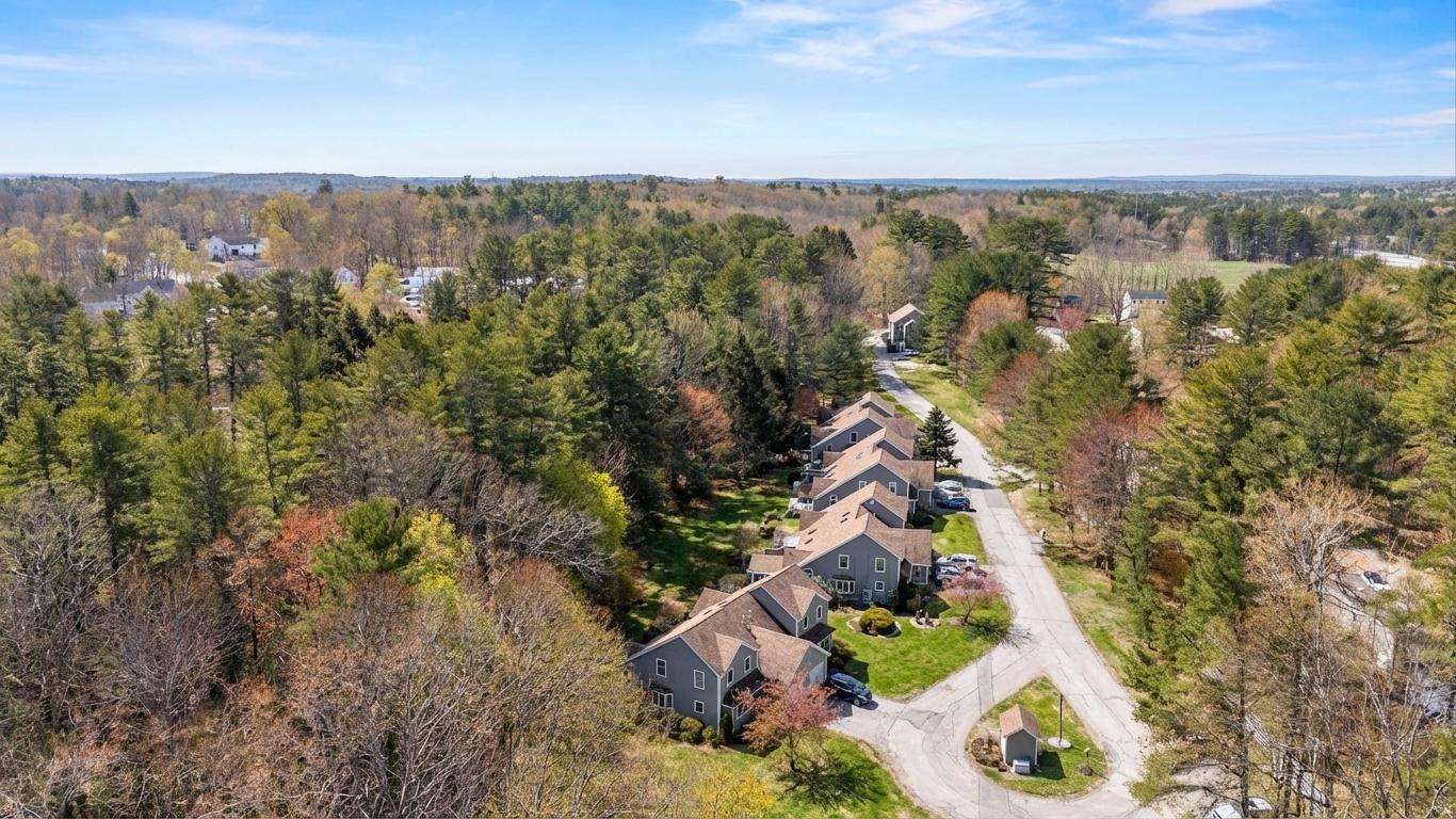 30 Meadow Lane, Unit 8 Freeport, ME 04032 - Photo 29 of 34 collov-ai_20260406150113_pm9tmm