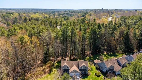 $529,900 | 30 Meadow Lane, Unit 8, Freeport, ME 04032