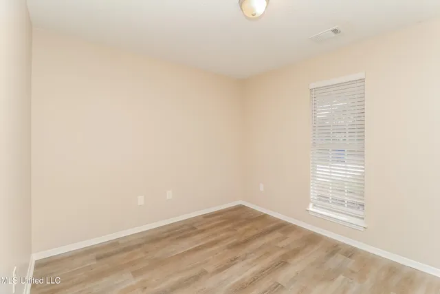 $1,740 | 4250 Brighton Drive, Horn Lake, MS 38637