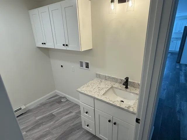 $525,000 | 17 Murray Drive, Raymond, ME 04071