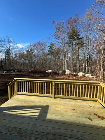 $525,000 | 17 Murray Drive, Raymond, ME 04071