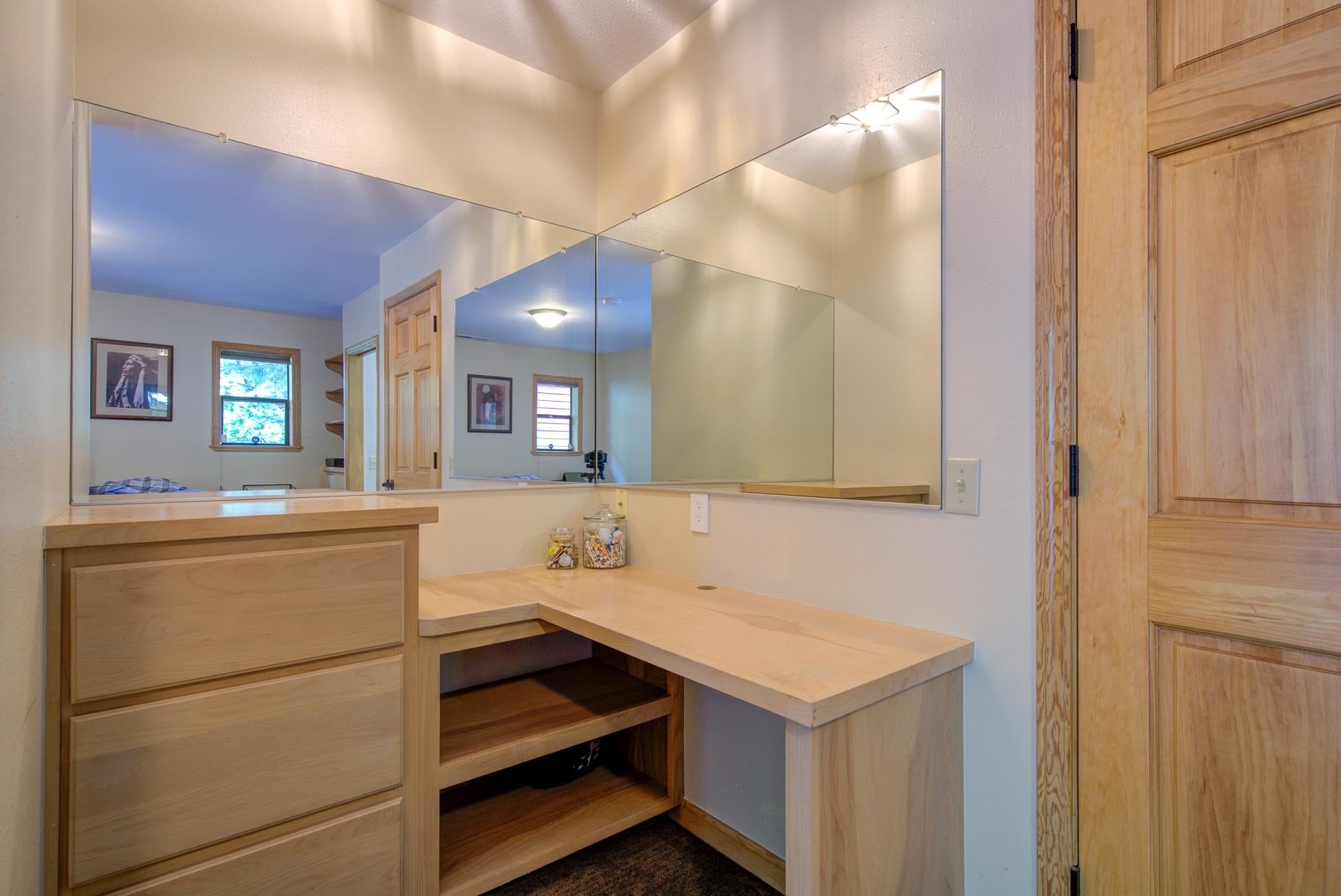 515 Eiler Road Mount Shasta, CA 96067 - Photo 13 of 29 Gallery Image 13
