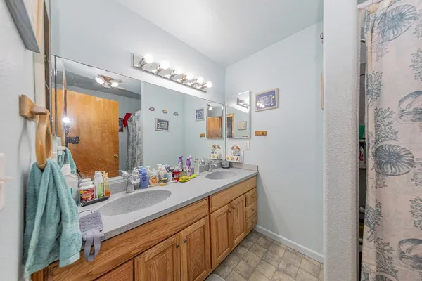 $529,000 | 35095 Rough Rider Way, Raymond, CA 93653