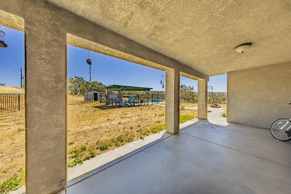 $529,000 | 35095 Rough Rider Way, Raymond, CA 93653