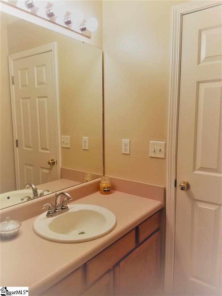 2042 Fairview Road Fountain Inn, SC 29644 - Photo 25 of 33