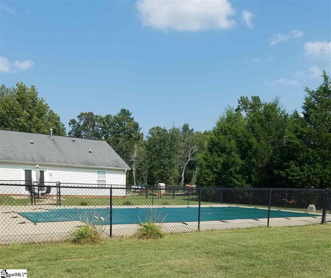 2042 Fairview Road Fountain Inn, SC 29644 - Photo 26 of 33