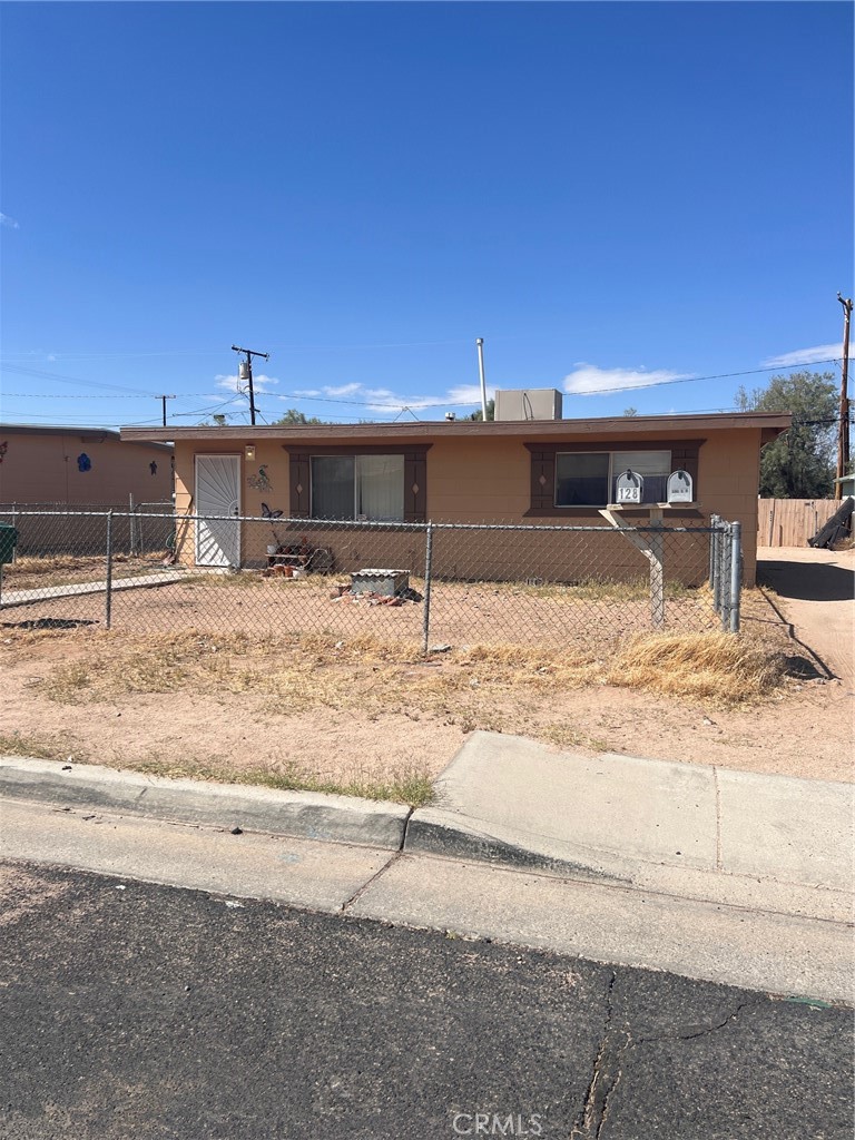 a view of a outdoor space
