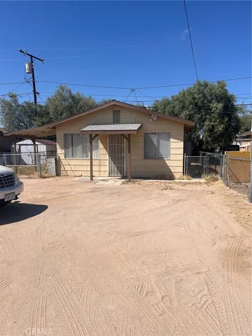 a house view with a outdoor space