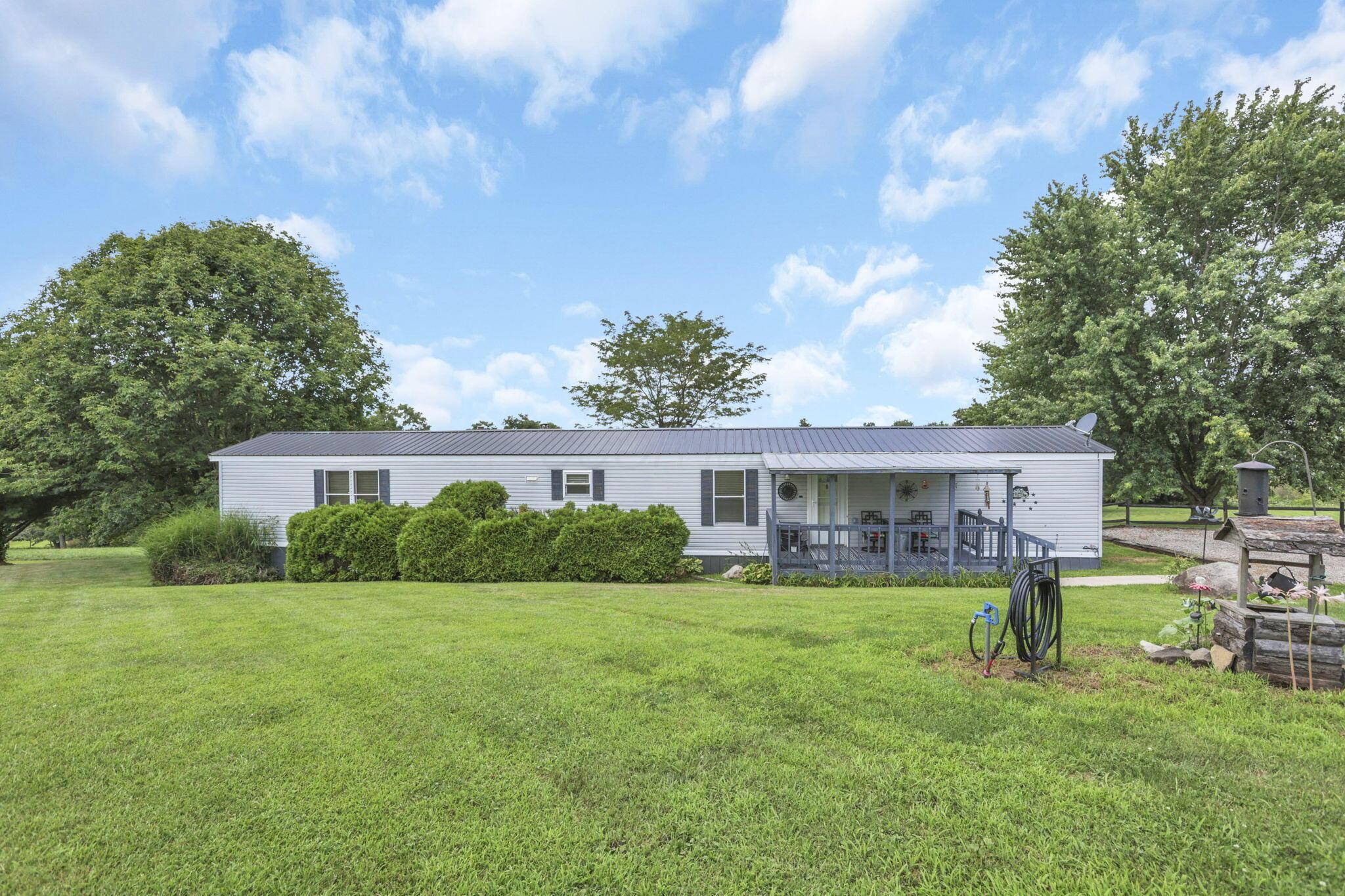 4570 Mainesville Road West Junction City, OH 43748 - Photo 5 of 53 42-web-or-mls-LO5A4213