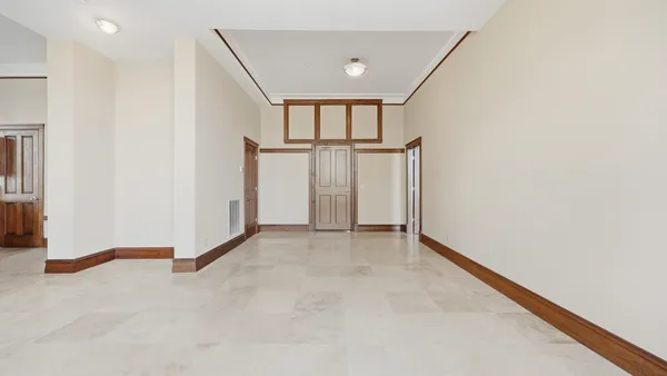 $425,000 | 1000 East M L King Boulevard, Unit 203, Chattanooga, TN 37403