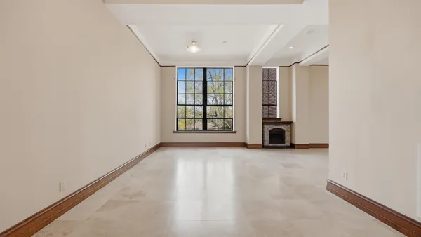 $425,000 | 1000 East M L King Boulevard, Unit 203, Chattanooga, TN 37403