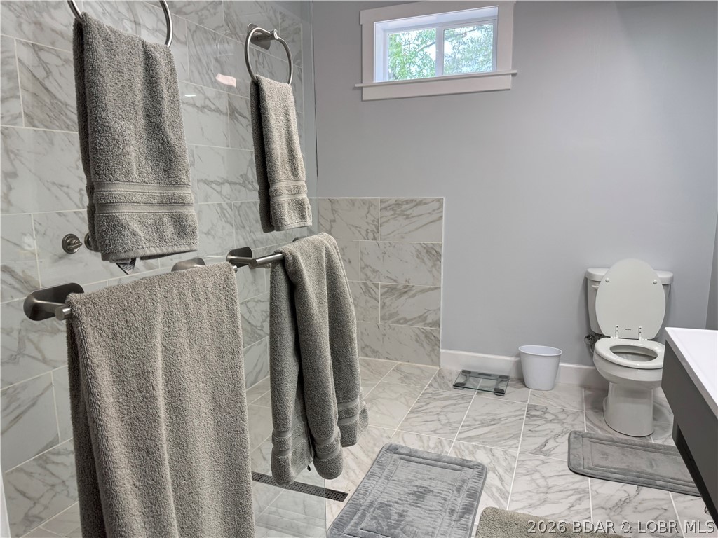 436 Country Mile Road Camdenton, MO 65020 - Photo 25 of 38