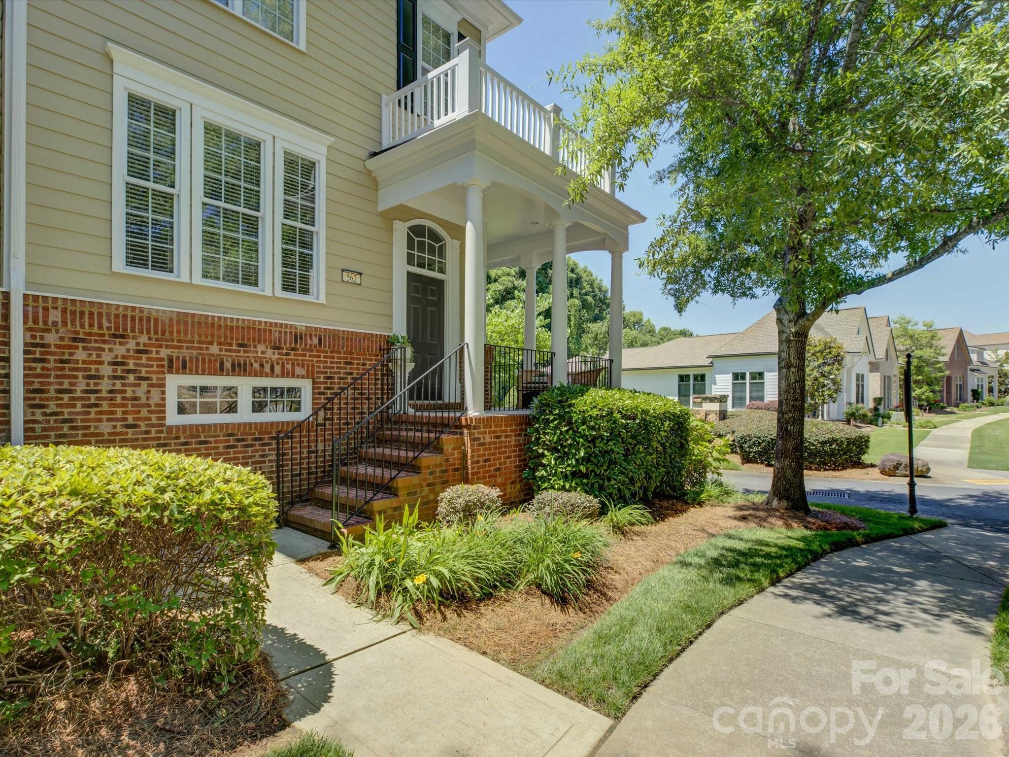562 6th Baxter Crossing Fort Mill, SC 29708 - Photo 2 of 48