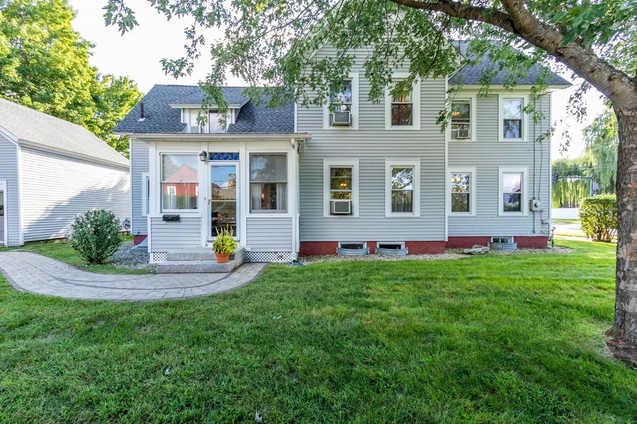 53 Clinton Street Concord, NH 03301 - Photo 4 of 39