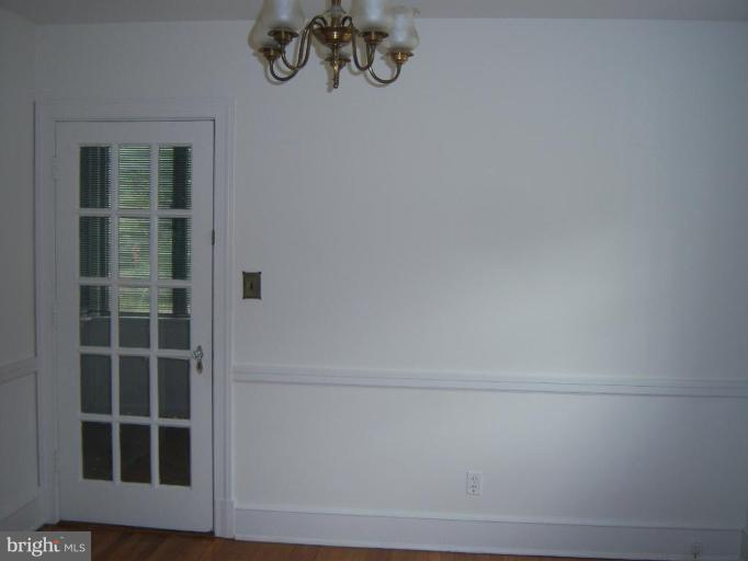 1543 North Glebe Road Arlington, VA 22207 - Photo 8 of 30 Dining Room #2