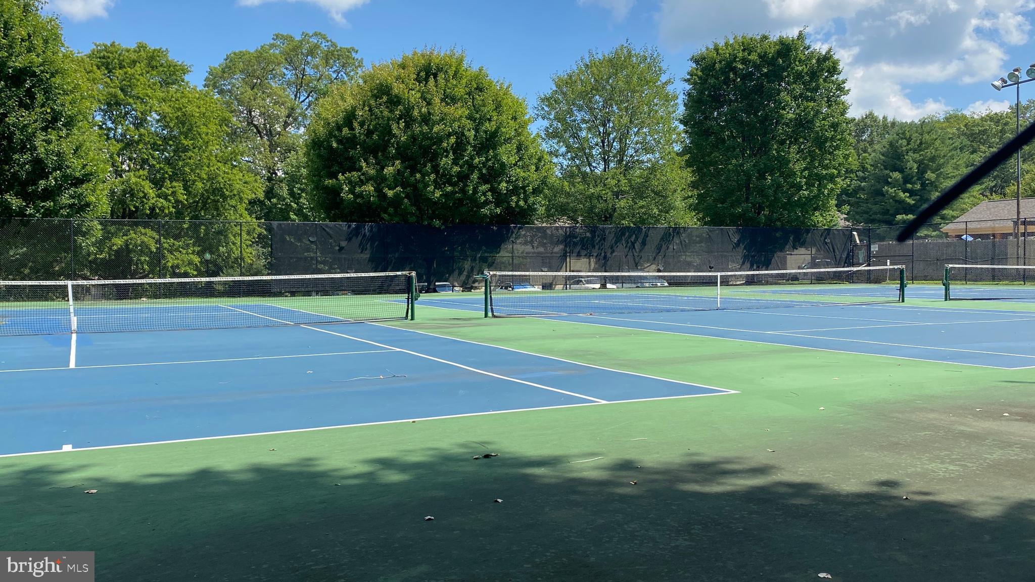 5766 Rexford Court, Unit Q Springfield, VA 22152 - Photo 24 of 29 DOUBLE TENNIS COURT VERY CLOSE TO THE POOL