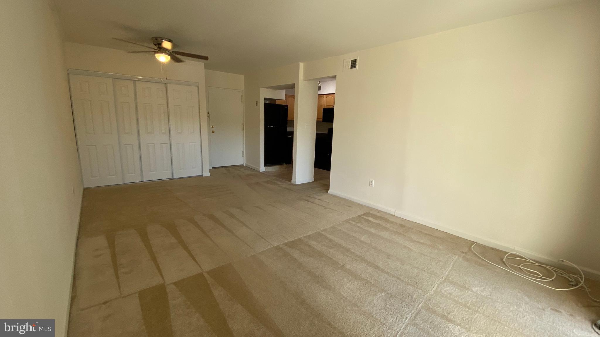 5766 Rexford Court, Unit Q Springfield, VA 22152 - Photo 7 of 29 DINING ROOM COMBO
