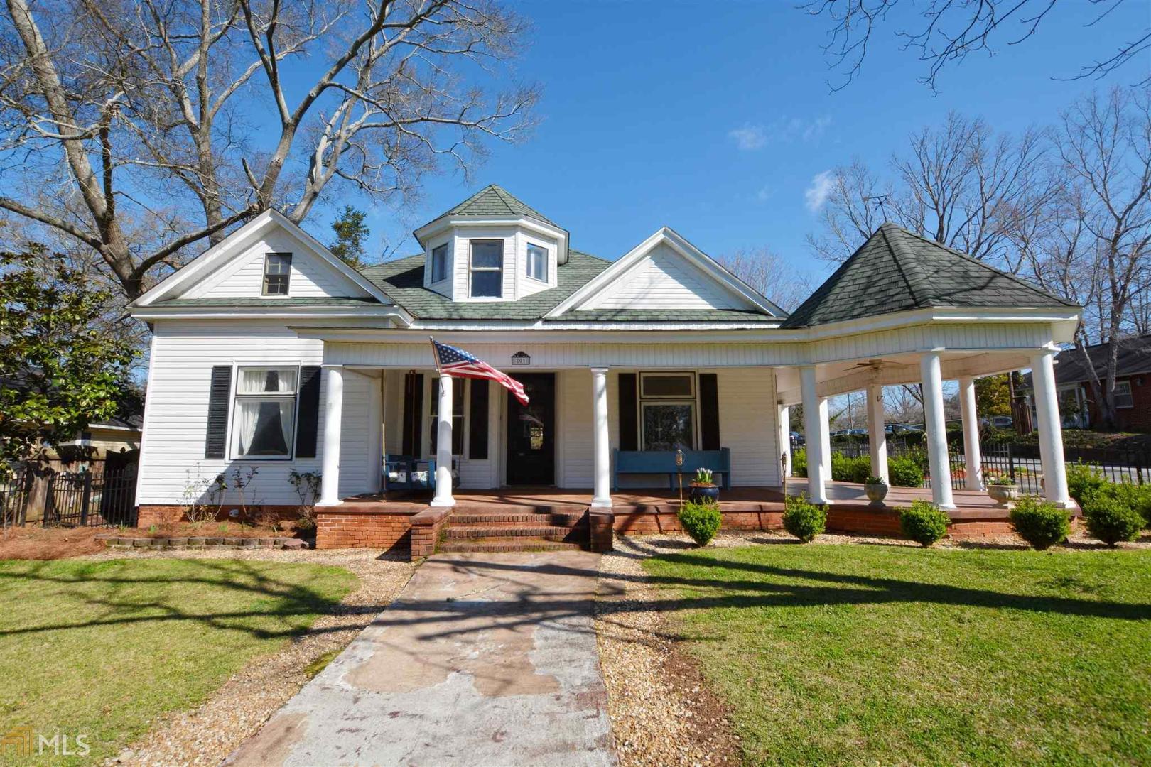 201 Spring Street Carrollton, GA 30117 - Photo 1 of 1 Gallery Image 1