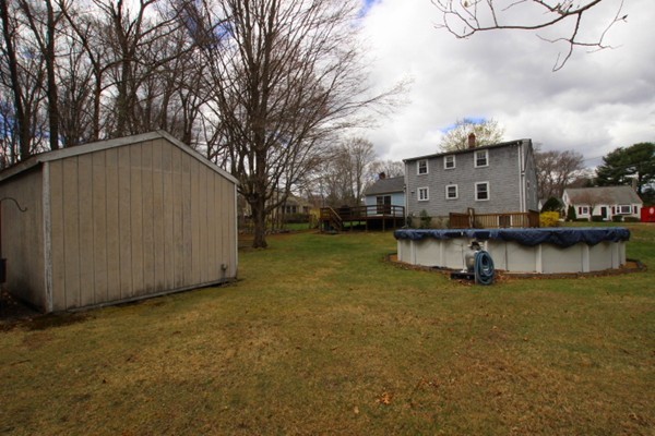32 Meadowview Road Foxboro, MA 02035 - Photo 17 of 18 Gallery Image 17