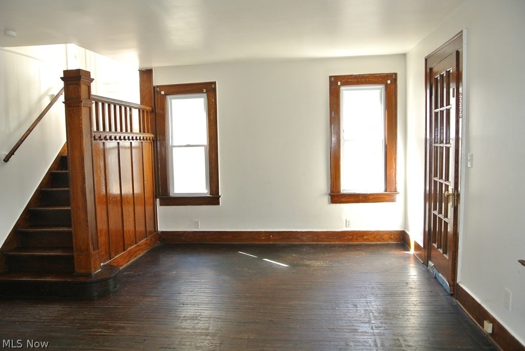 695 Aberdeen Street Akron, OH 44310 - Photo 7 of 25