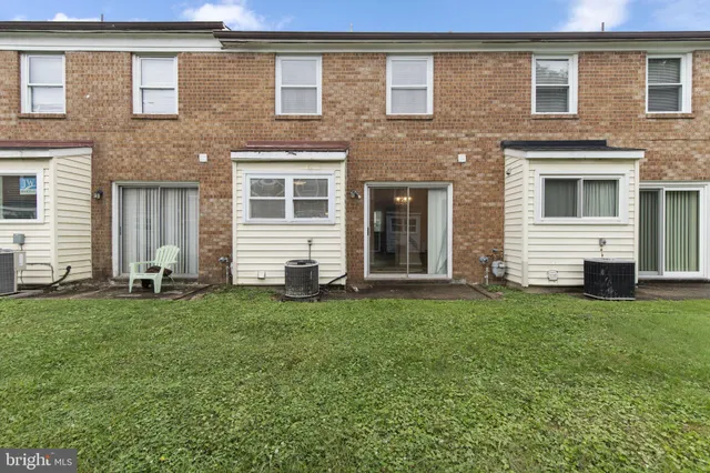 $220,000 | 2633 Molton Way, Unit 2633, Baltimore, MD 21244