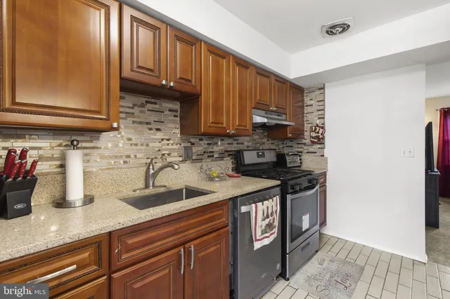 $220,000 | 2633 Molton Way, Unit 2633, Baltimore, MD 21244