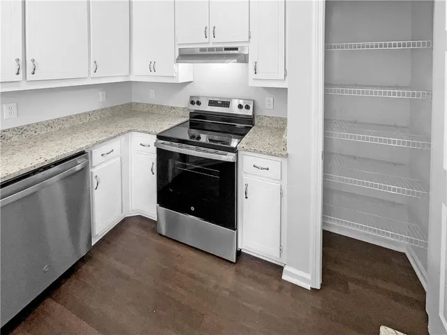 $327,000 | 5049 Holly Hock Drive, Flowery Branch, GA 30542