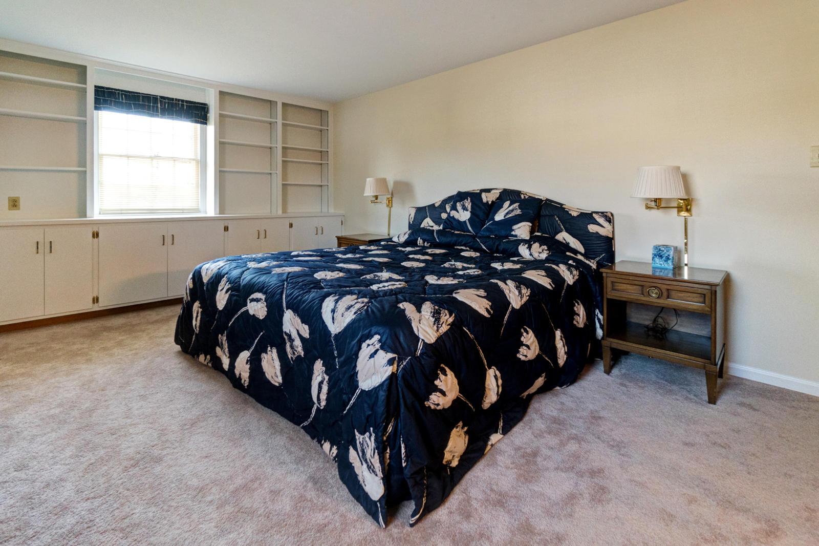 4401 Woodbridge Road Columbus, OH 43220 - Photo 31 of 43