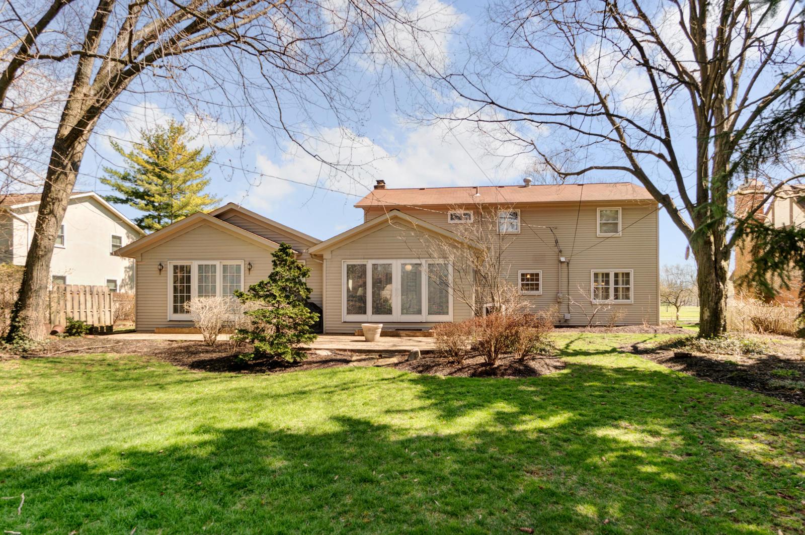 4401 Woodbridge Road Columbus, OH 43220 - Photo 40 of 43