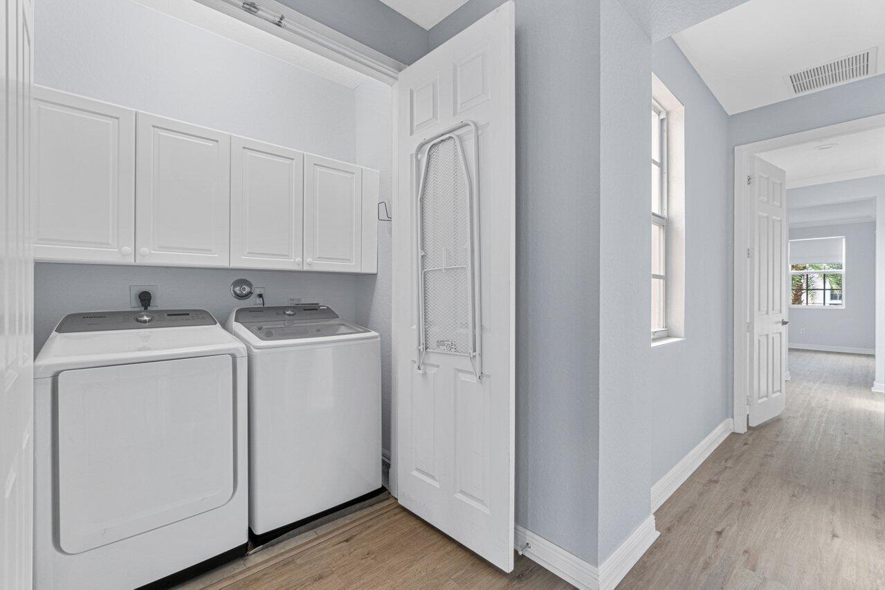 8339 Northwest 8th Terrace Boca Raton, FL 33487 - Photo 22 of 39 2nd Floor Laundry